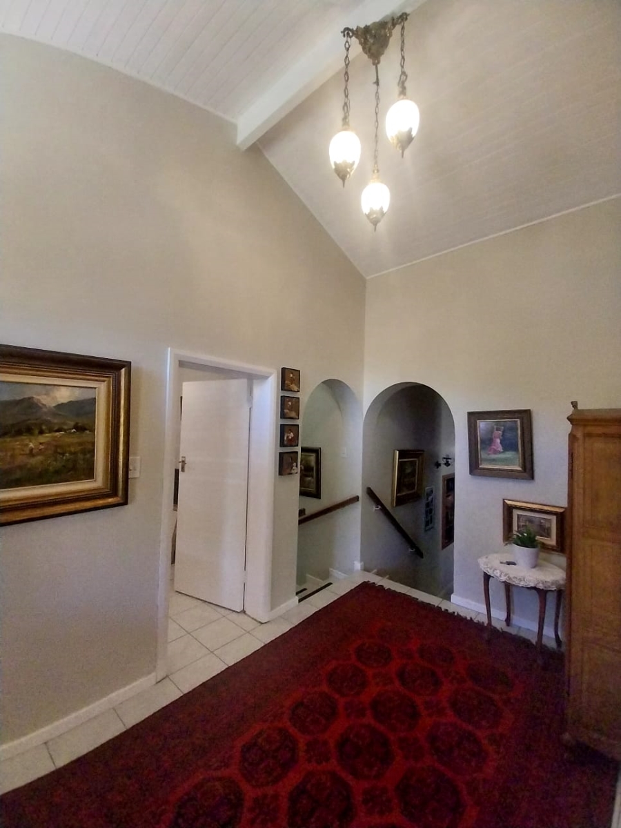 5 Bedroom Property for Sale in Robertson Western Cape